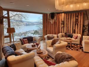 Chesterfield White 2er Sofa 3